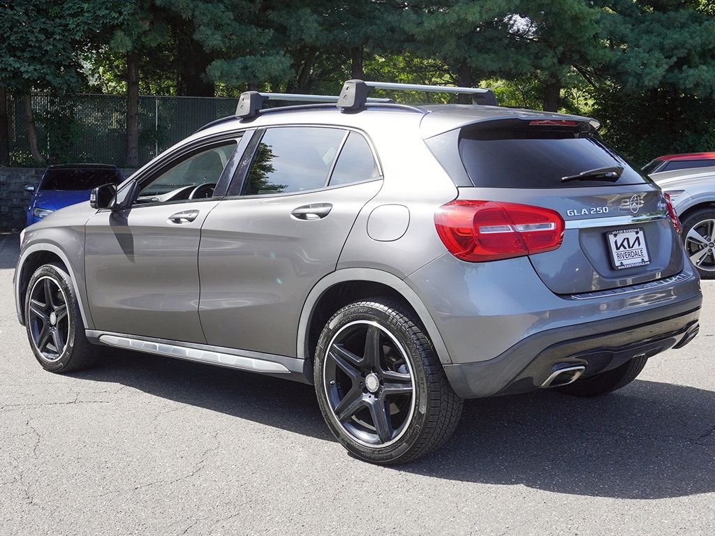 Used 2017 Gray Mercedes-Benz GLA 250 image 8