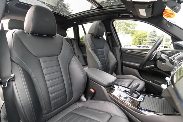 Used 2020 Glacier Silver Metallic BMW xDrive30i image 14