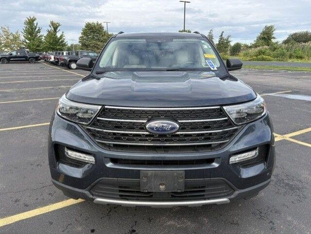 Used 2022 Stone Blue Ford XLT image 4