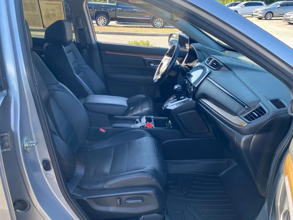 Used 2019  Honda EX-L image 18