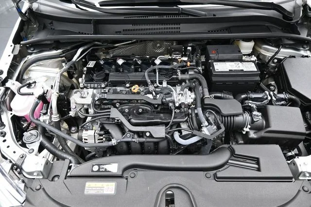 Used 2025 Silver Toyota LE image 36