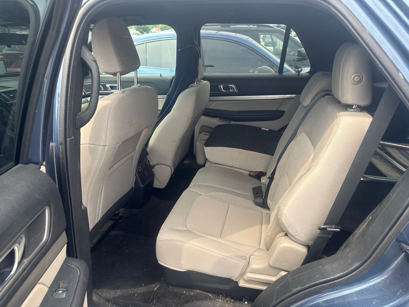 Used 2018 Blue Ford XLT image 7