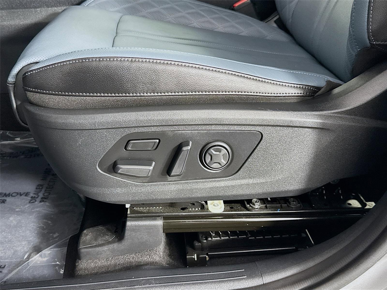Used 2025 Steel Gray Kia SX Prestige image 22