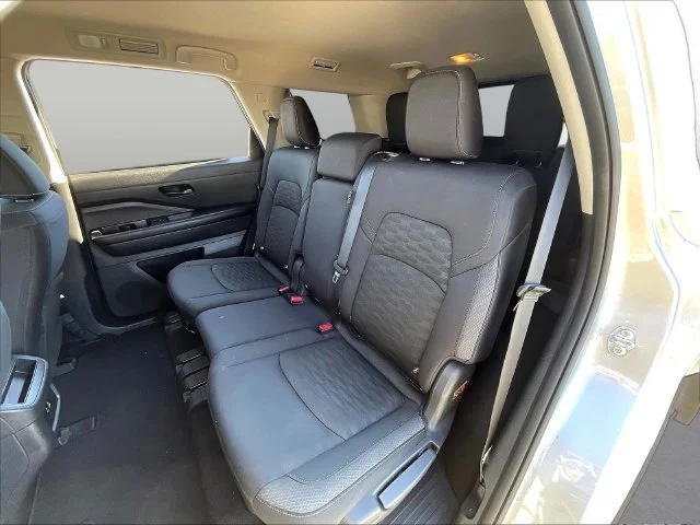 Used 2025 Silver Nissan S image 24