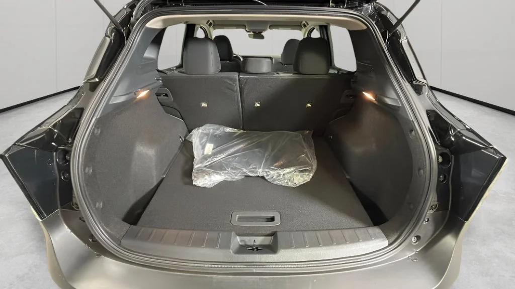 Used 2026 Black Nissan SV image 28