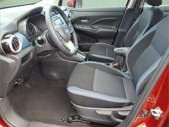 Used 2025 Red Nissan 1.6 SV image 19