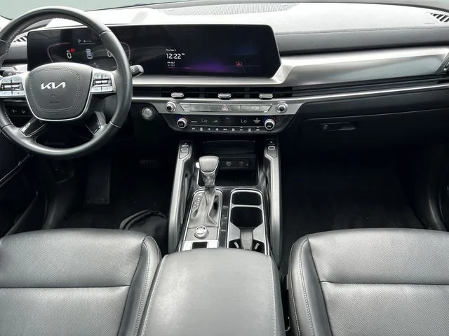 Used 2023 Black Kia S image 19