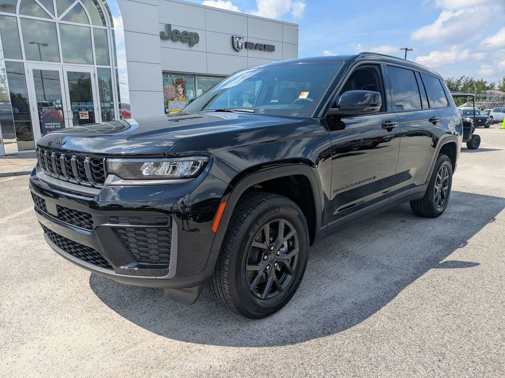 New 2027 High-Gloss Black Paint Jeep  image 8