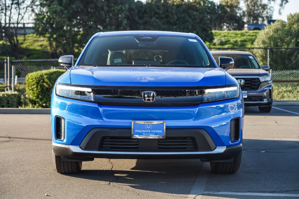 New 2026 Pacific Blue Metallic Honda EX image 4