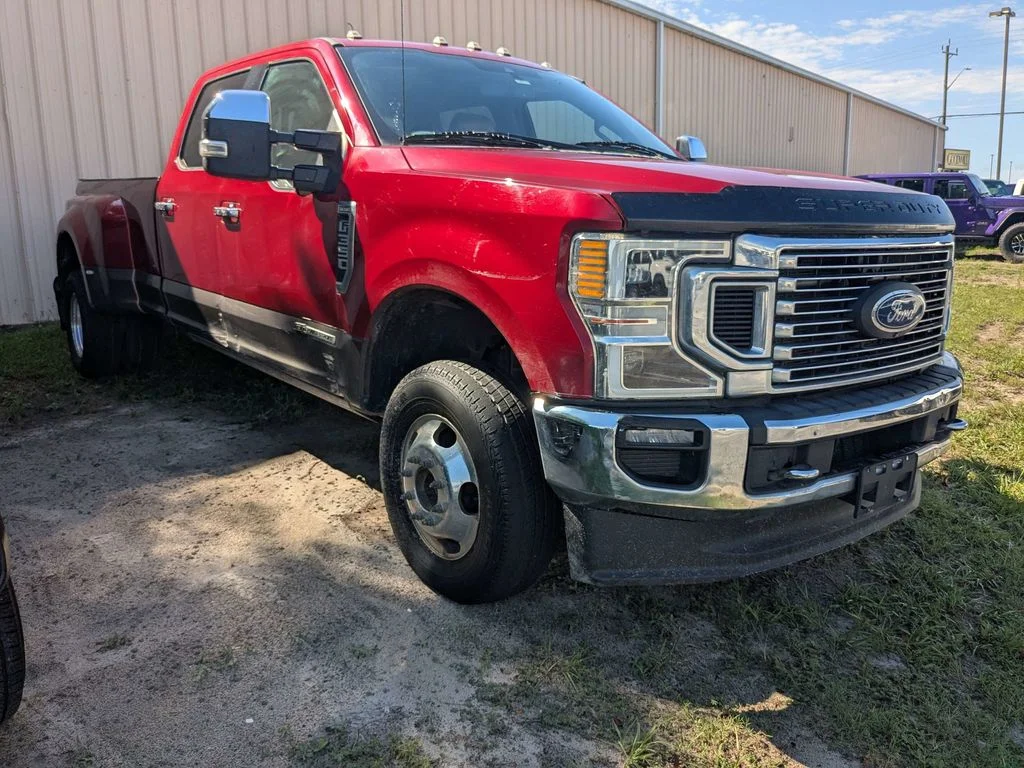 Used 2021 Red Ford King Ranch image 1
