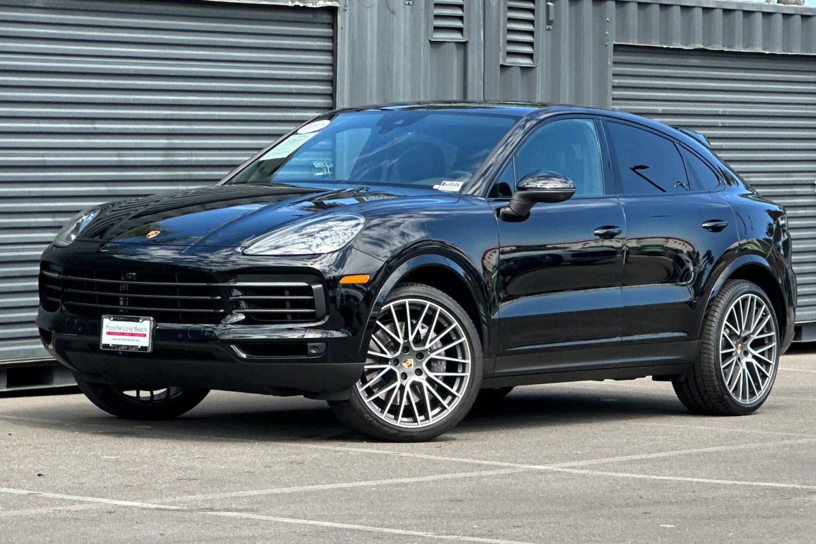 2022 Porsche Cayenne Coup Platinum Edition