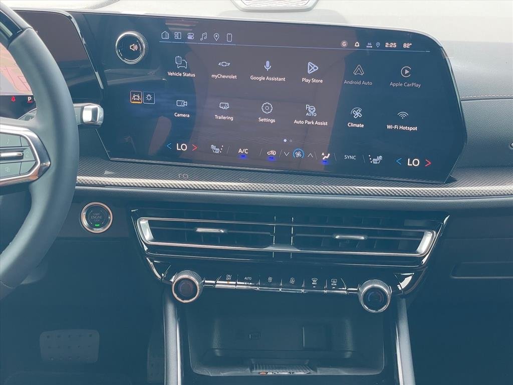 2027 Chevrolet Traverse Z71 - Photo 15