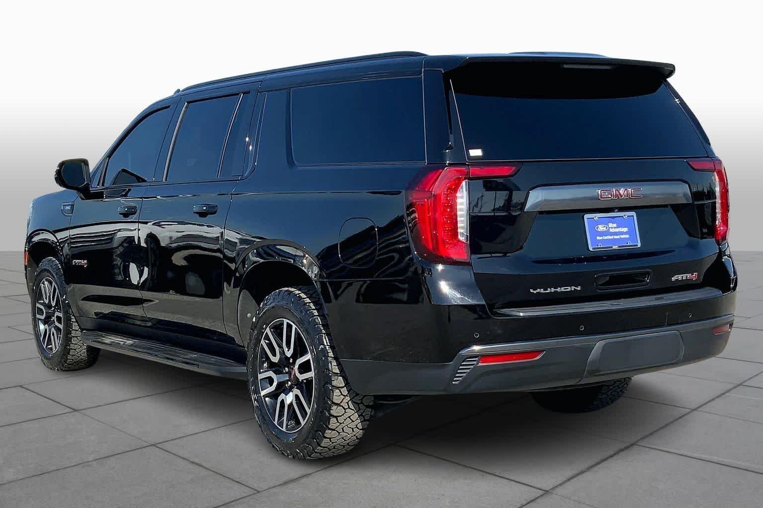 Used 2023 Onyx Black GMC AT4 image 20