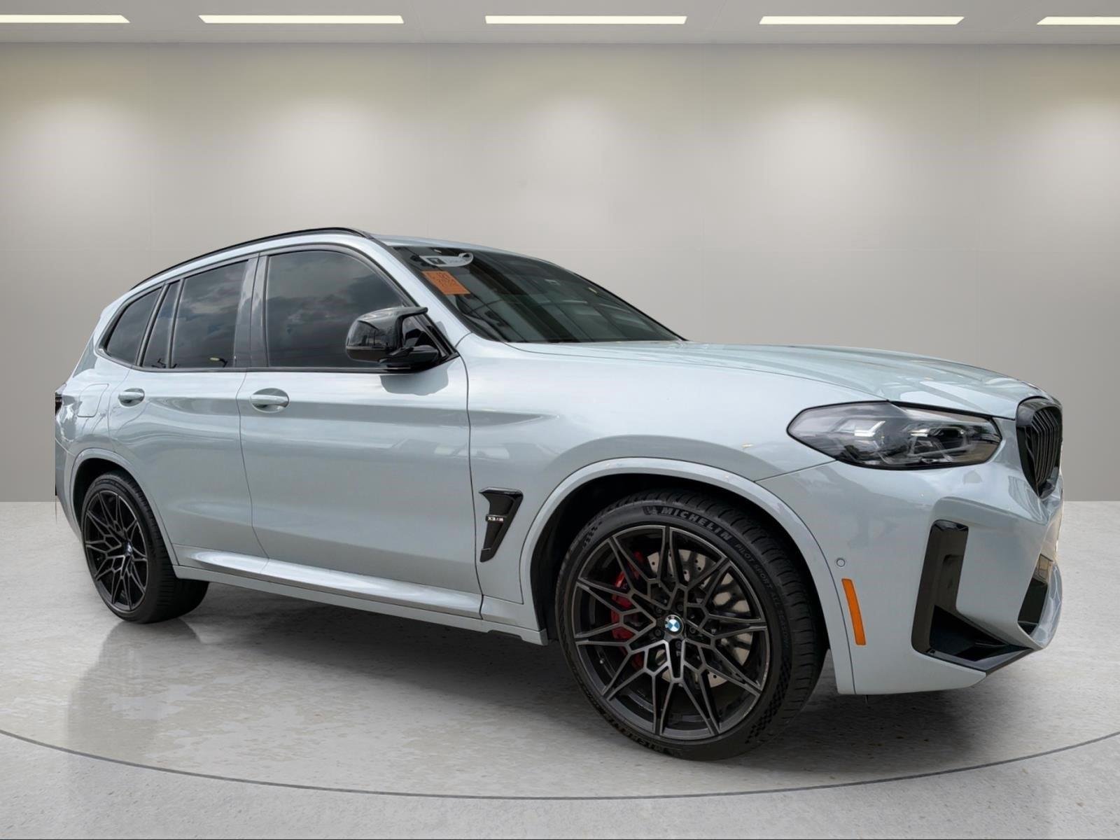 Used 2024 Brooklyn Grey Metallic BMW  image 9