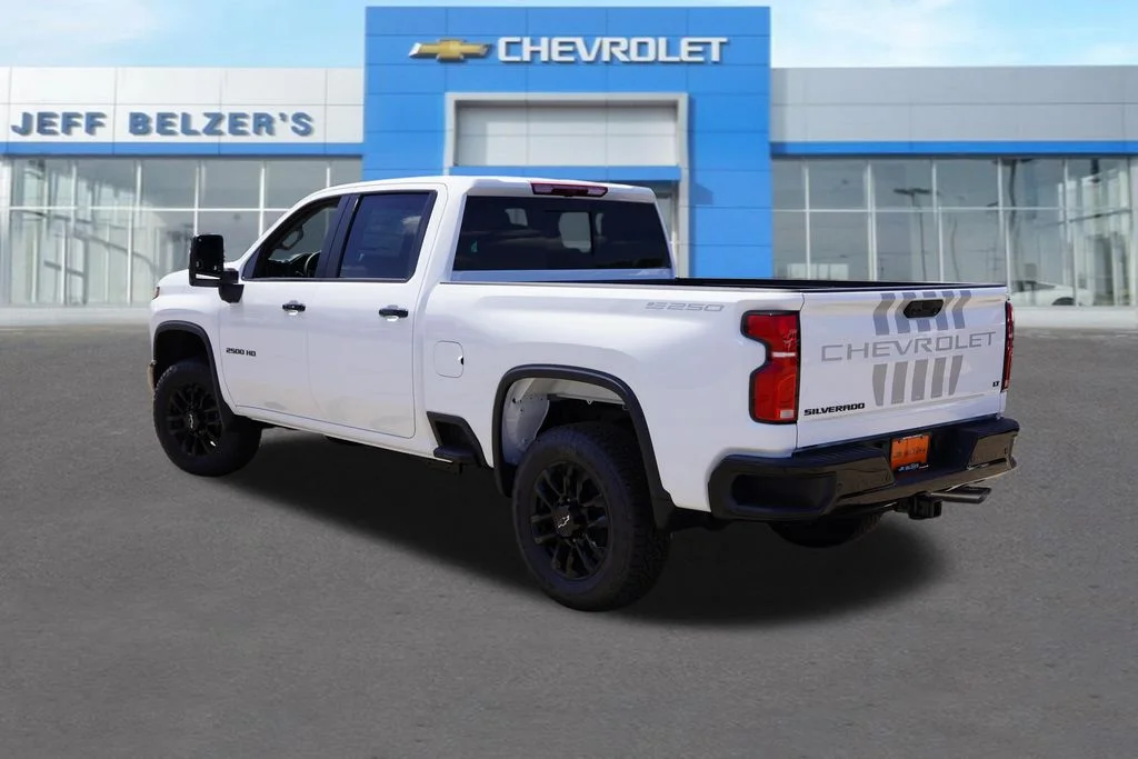 New 2026 Summit White Chevrolet LT image 7