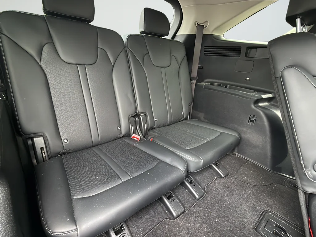 Used 2023 Blue Kia EX image 17