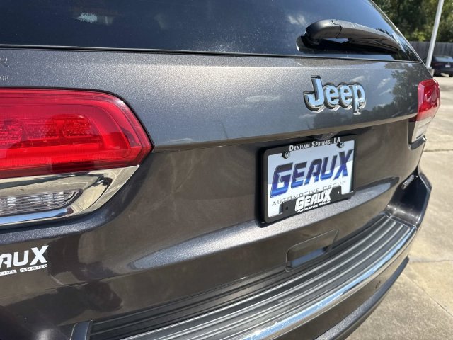 Used 2019 Gray Jeep Limited image 20