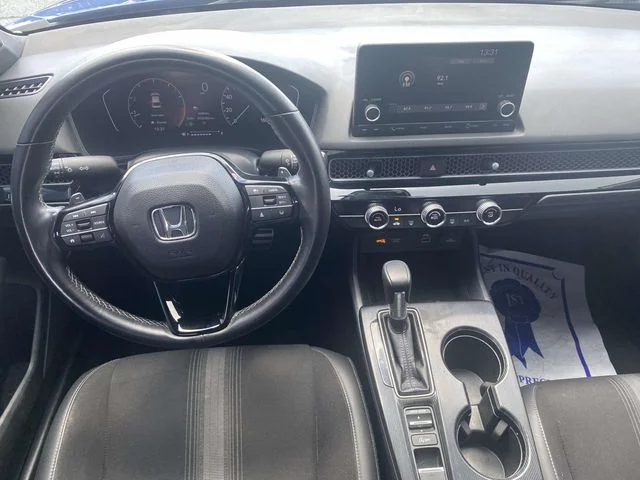 Used 2024  Honda Sport image 9