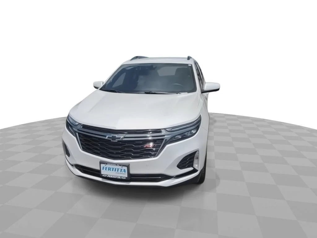 Certified Used 2023 IRIDESCENT PEARL TRICOAT Chevrolet RS image 3