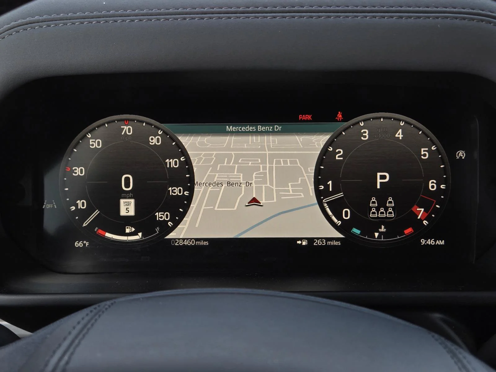 Used 2025 Gray Land Rover V8 image 15