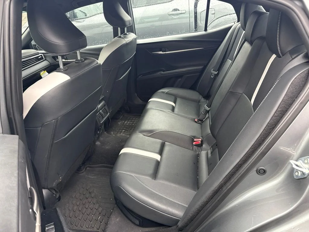 Used 2025  Toyota SE image 6