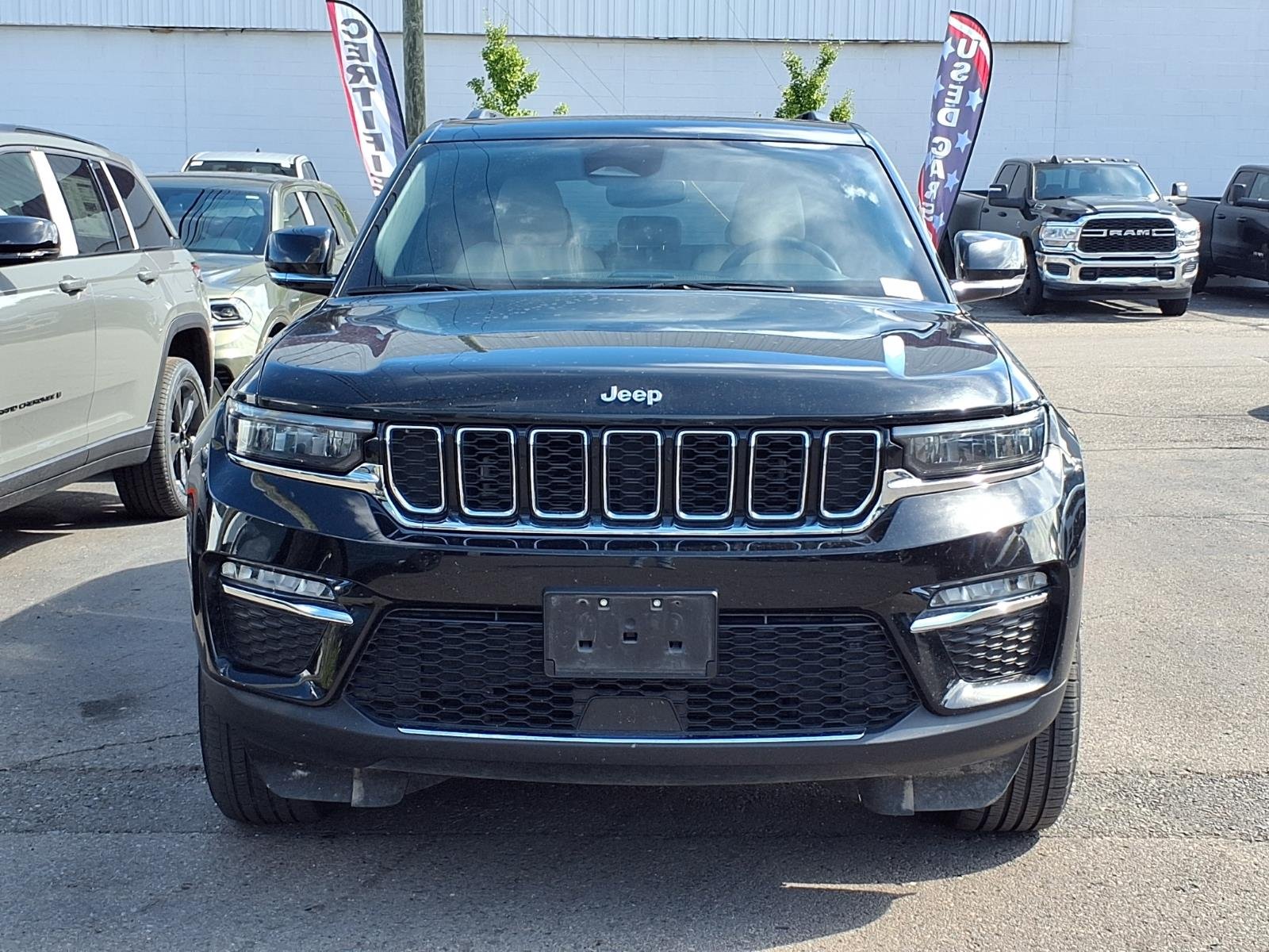 Used 2024 Diamond Black Crystal Pearl Coat Jeep 4xe image 26