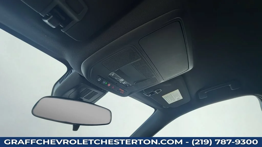 2027 Chevrolet Equinox LT - Photo 21