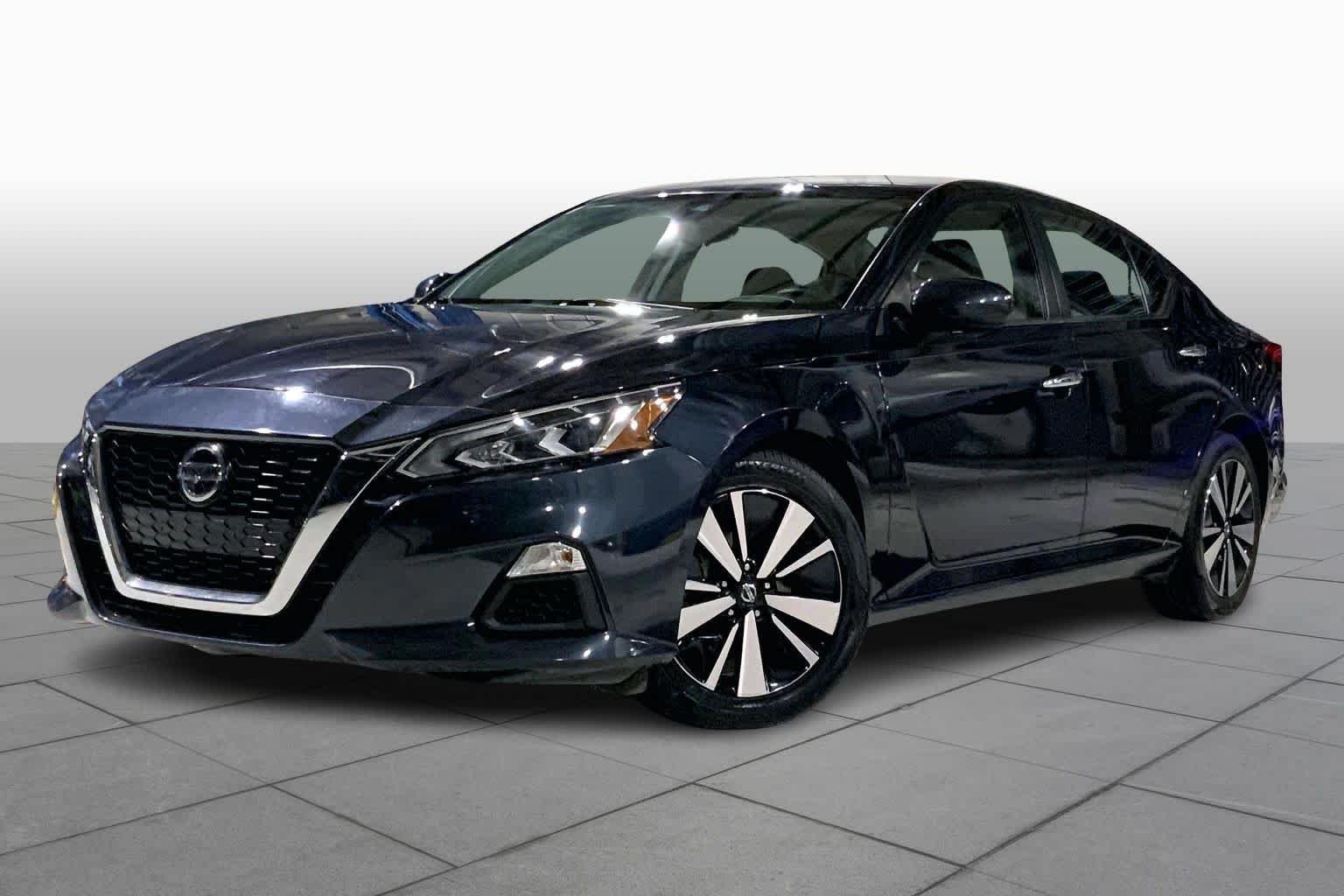 2022 Nissan Altima SV