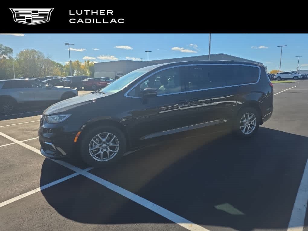 2025 Chrysler Pacifica