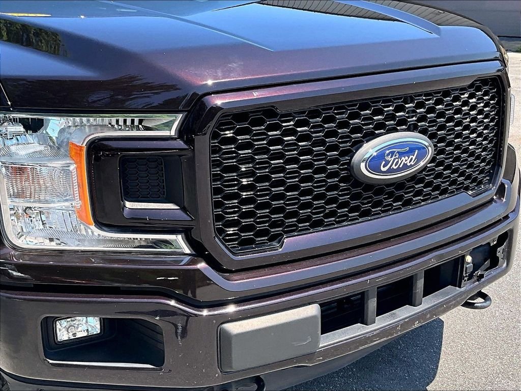 Used 2020 Magma Red Ford XL image 32