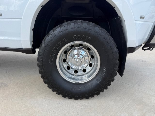 Used 2020 Bright White Clearcoat Ram Laramie image 12