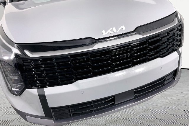 Used 2026 Gray Kia EX image 29