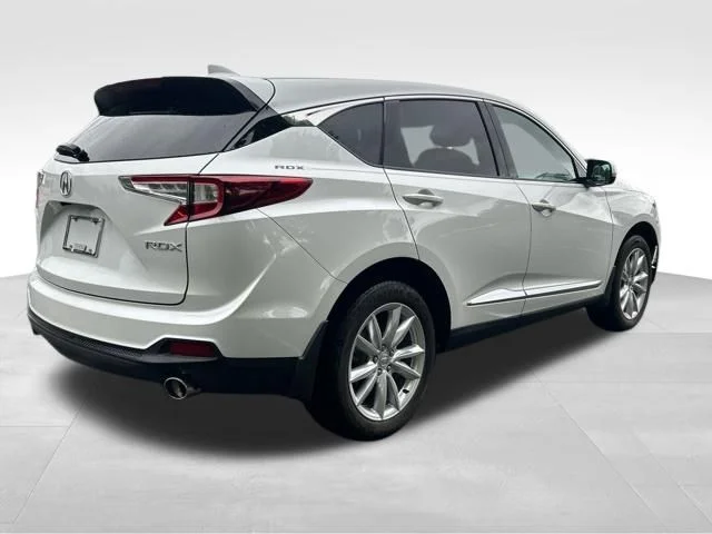 Used 2021  Acura Base image 5