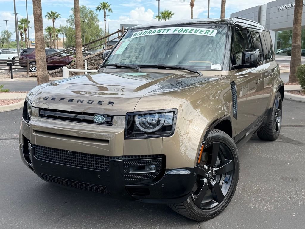 Used 2024 Brown Land Rover X-Dynamic SE image 2