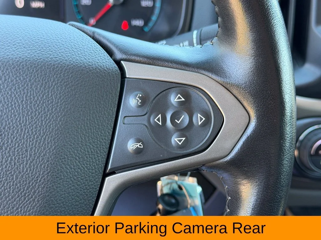 Used 2022 Bright Blue Metallic Chevrolet Z71 image 19