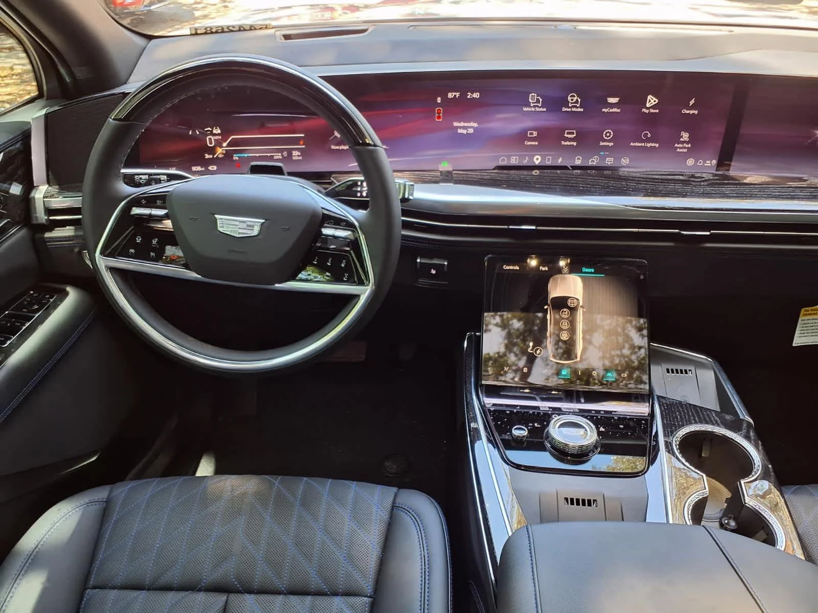 New 2026 Vibrant White Tricoat Cadillac Sport image 14