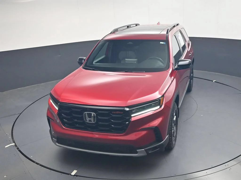 Certified Used 2025 Radiant Red Metallic II Honda TrailSport image 84