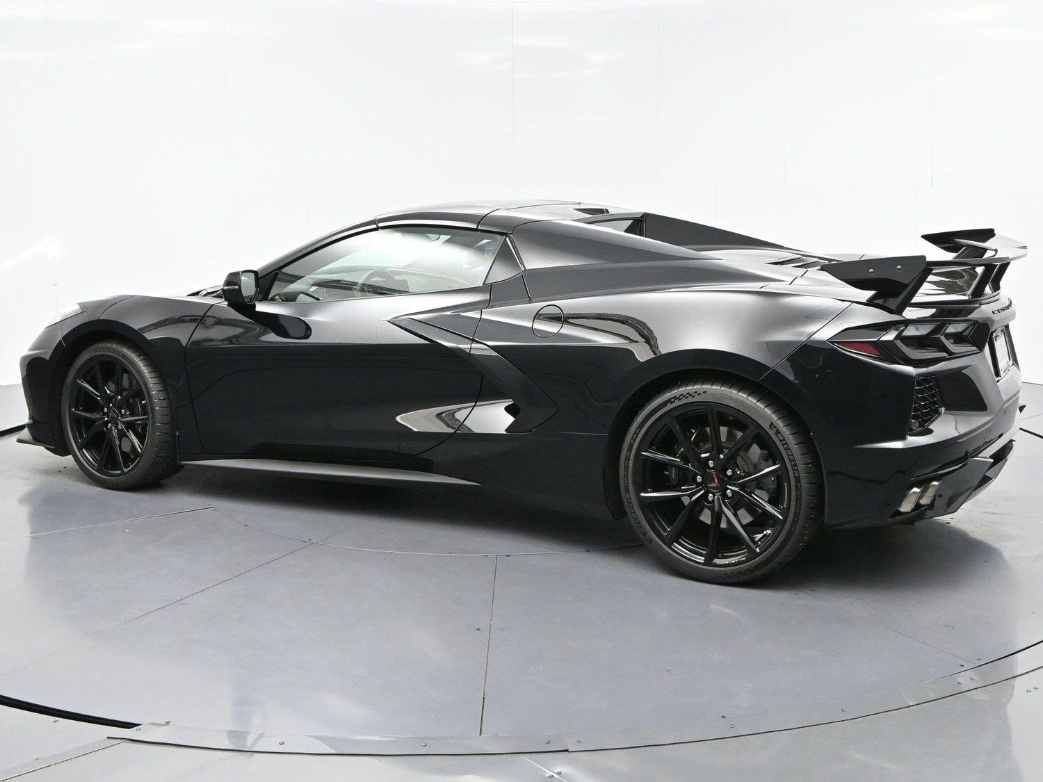Used 2021 Black Chevrolet 3LT image 5