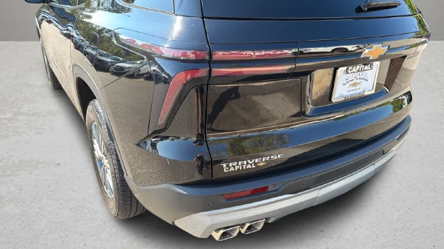Used 2026 Mosaic Black Metallic Chevrolet LT image 38