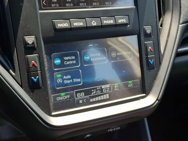 Used 2024 White Subaru Base image 16