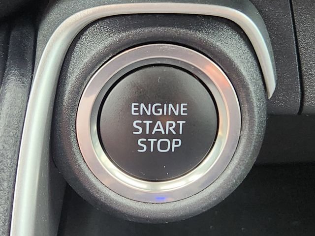 Used 2025 Black Toyota XLE image 32