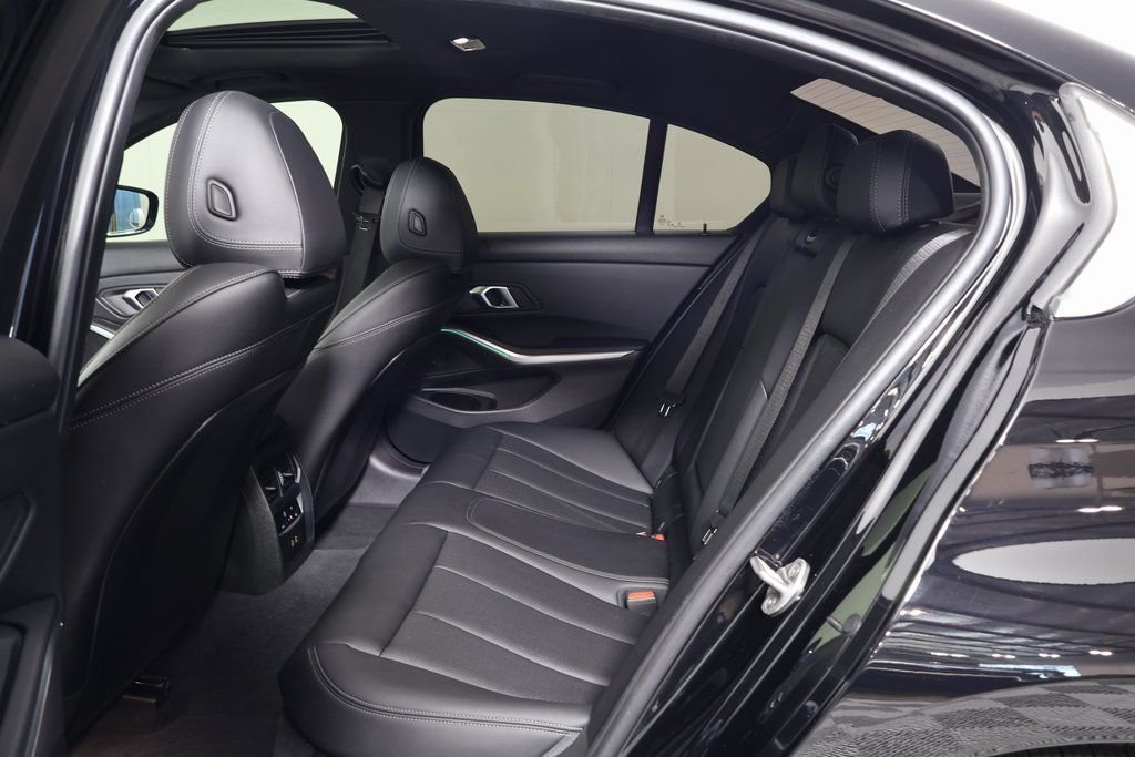 Used 2024 Jet Black BMW 330i image 11