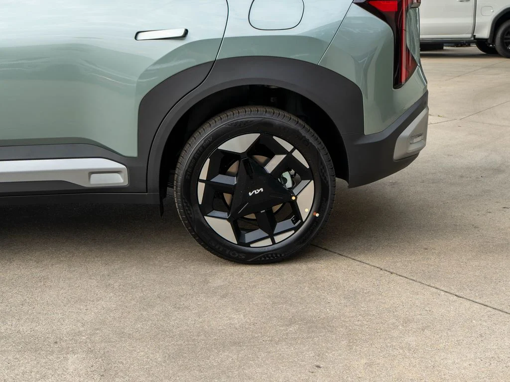 New 2027 Iceberg Green Kia EX image 29