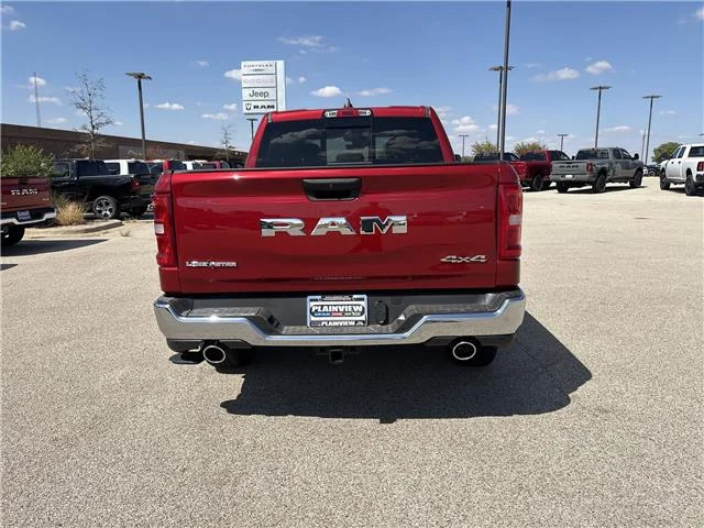New 2026 Molten Red Pearl-Coat  Paint Ram BIGHORN/LONESTAR CREW 4X4 image 7