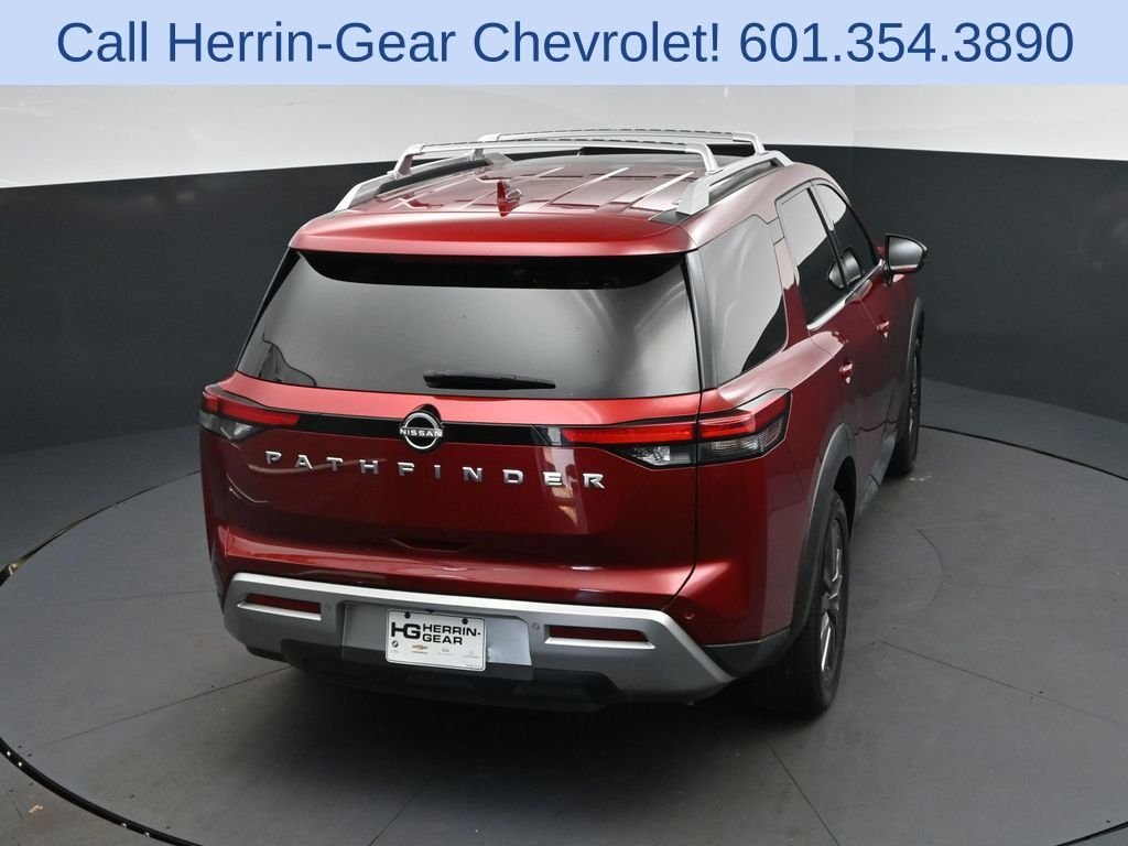 Used 2023 Red Nissan SL image 35