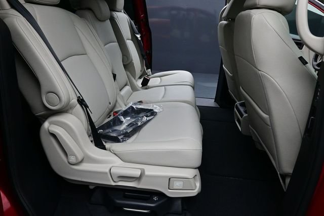 New 2026 Radiant Red Metallic II Honda EX-L image 16