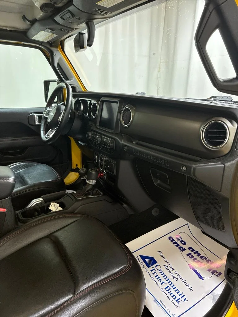 Used 2019 Yellow Jeep Unlimited Rubicon image 28