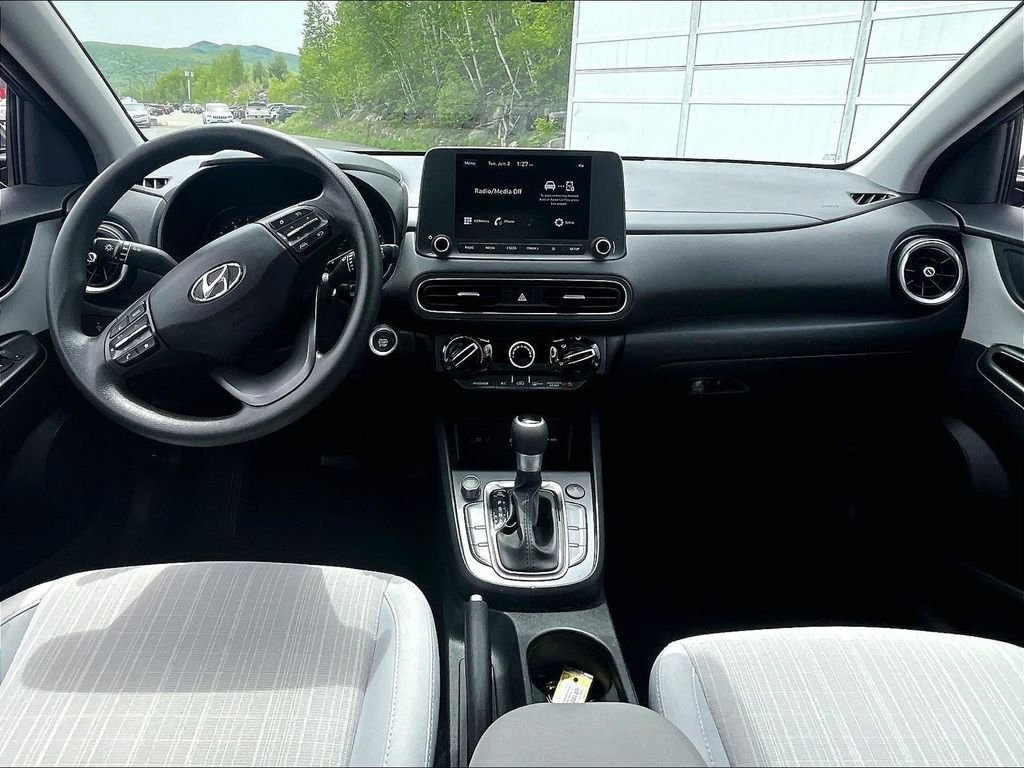 Used 2023 Gray Hyundai SEL image 21