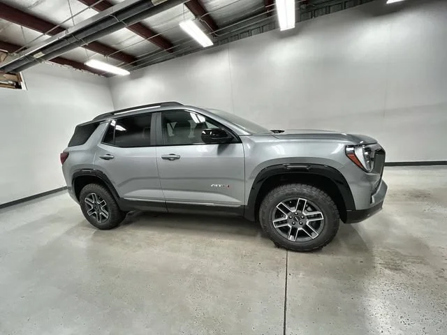 2027 GMC Terrain AT4 - Photo 9