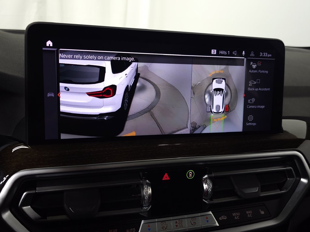 Used 2023 White BMW xDrive30i image 29